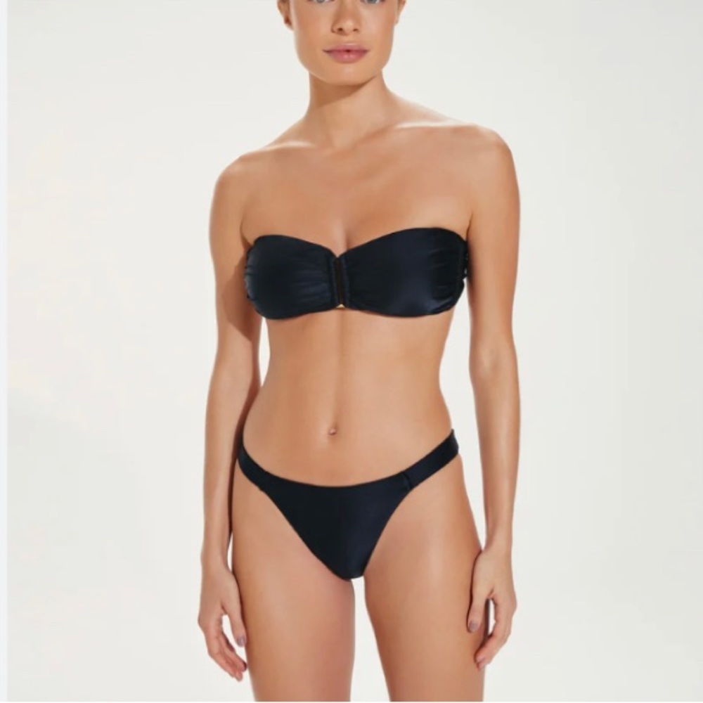 NWOT 🏖 Bandeau Bikini Black w/Bronze Accents